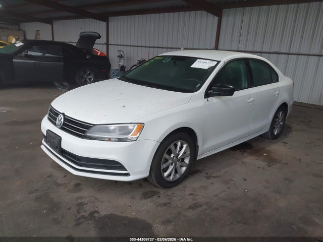 3VWD17AJ0FM258990 Volkswagen Jetta 1.8t Se