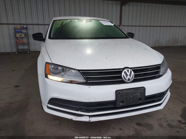 3VWD17AJ0FM258990 Volkswagen Jetta 1.8t Se