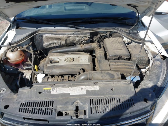 WVGAV7AX0HK022683 Volkswagen Tiguan 2.0t/2.0t S
