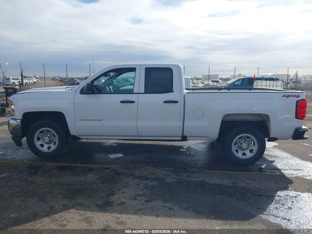 1GCVKNEH4JZ366312 Chevrolet Silverado 1500 Wt