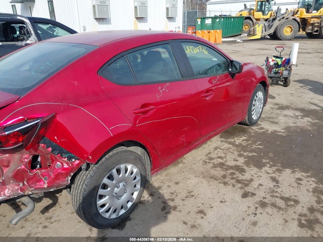 44306746 :رقم المزاد ، 3MZBN1U79JM161840 vin ، 2018 Mazda Mazda3 Sport مزاد بيع