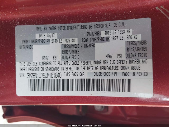 2018 MAZDA MAZDA3 3MZBN1U79JM161840 Photo 8