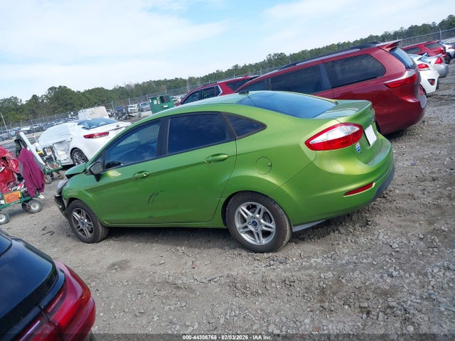 Ford FIESTA SE 2018 3FADP4BJ8JM143423 Image 14