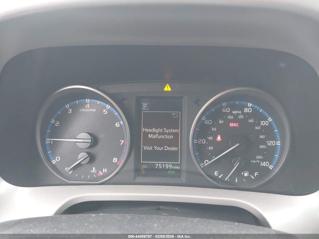 Toyota Rav4 Adventure 2018 2T3RFREV7JW829269 Image 7