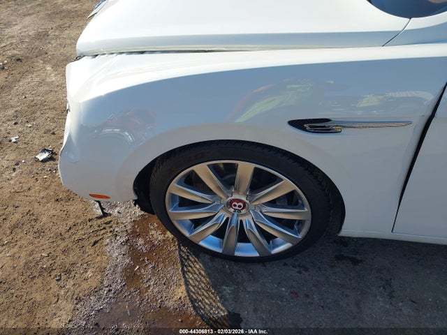 2016 Bentley Flying Spur V8 მანქანა იყიდება აუქციონზე, vin: SCBET9ZA7GC051049, აუქციონის ნომერი: 44306813