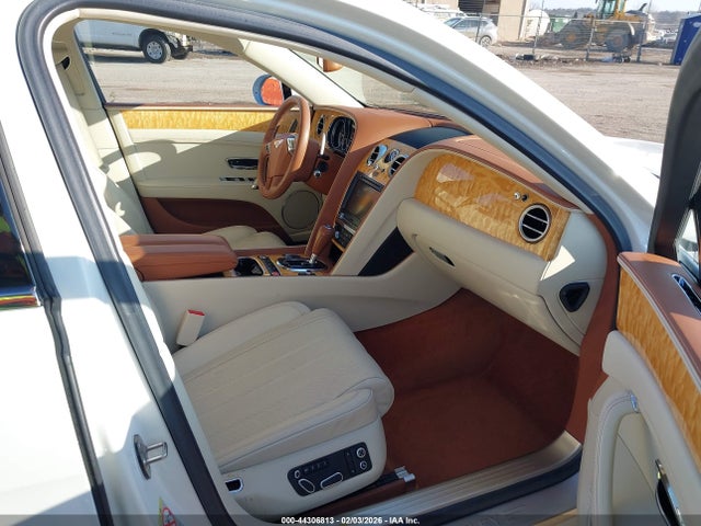 2016 Bentley Flying Spur V8 მანქანა იყიდება აუქციონზე, vin: SCBET9ZA7GC051049, აუქციონის ნომერი: 44306813