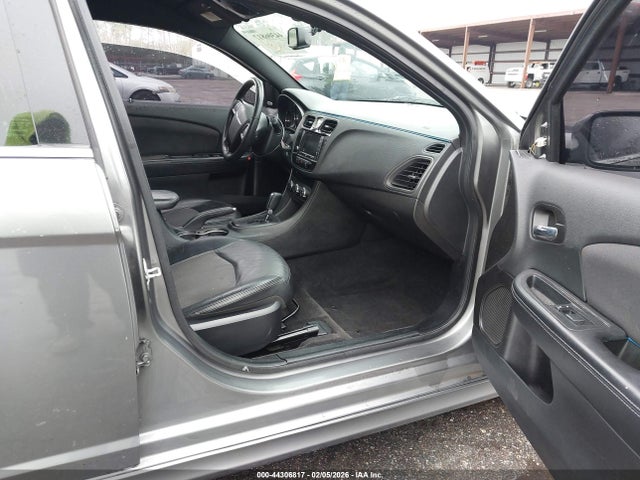 2013 Chrysler 200 Limited მანქანა იყიდება აუქციონზე, vin: 1C3CCBCG7DN719655, აუქციონის ნომერი: 44306817
