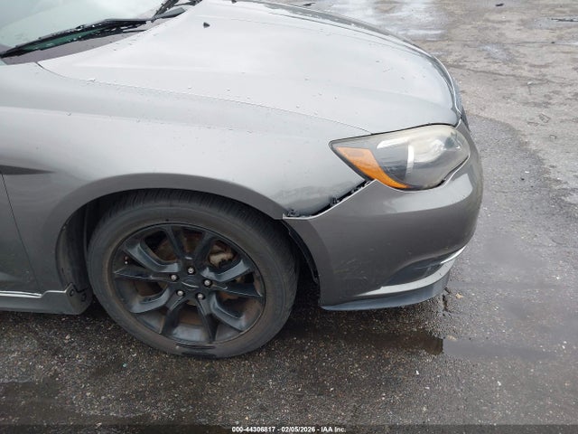 2013 Chrysler 200 Limited მანქანა იყიდება აუქციონზე, vin: 1C3CCBCG7DN719655, აუქციონის ნომერი: 44306817