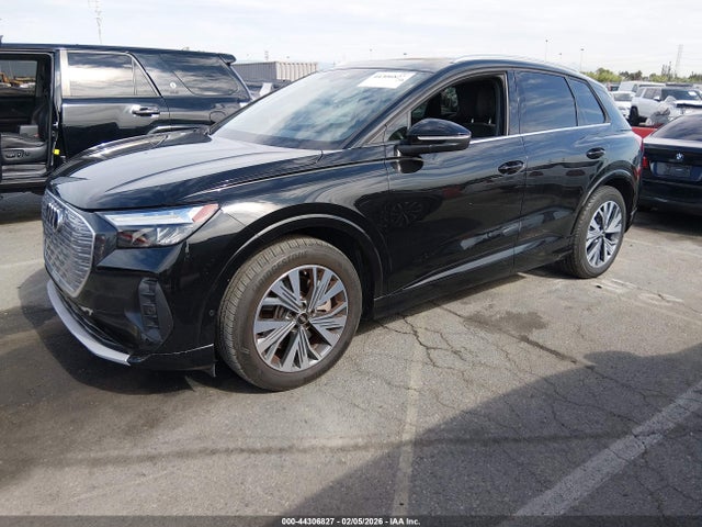 2023 AUDI Q4 E-TRON WA1BCBFZ0PP024778 Photo 1