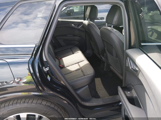 2023 AUDI Q4 E-TRON WA1BCBFZ0PP024778 Photo 7