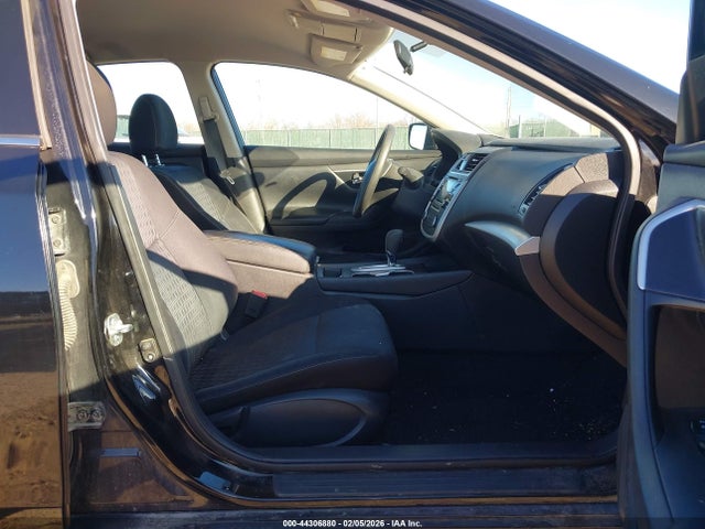 1N4AL3AP1HN357457 Nissan Altima 2.5 S