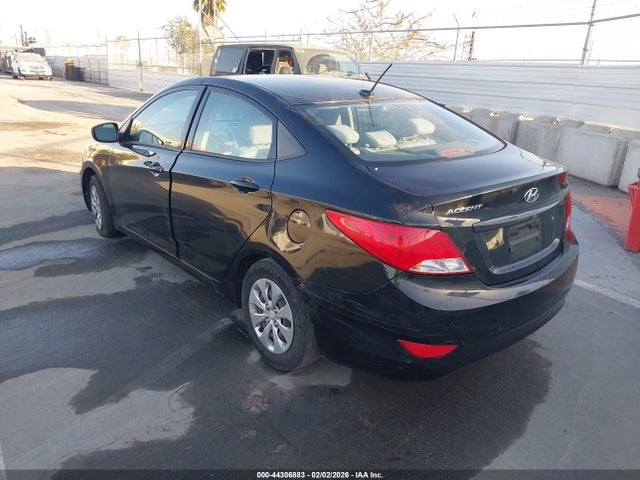 2017 Hyundai Accent Se მანქანა იყიდება აუქციონზე, vin: KMHCT4AE2HU311614, აუქციონის ნომერი: 44306883