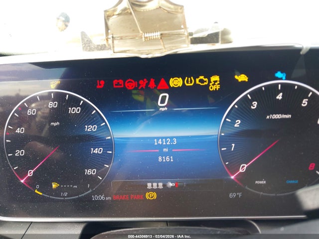2024 Mercedes-benz Glc 300 4matic Suv მანქანა იყიდება აუქციონზე, vin: W1NKM4HB5RF207268, აუქციონის ნომერი: 44306913