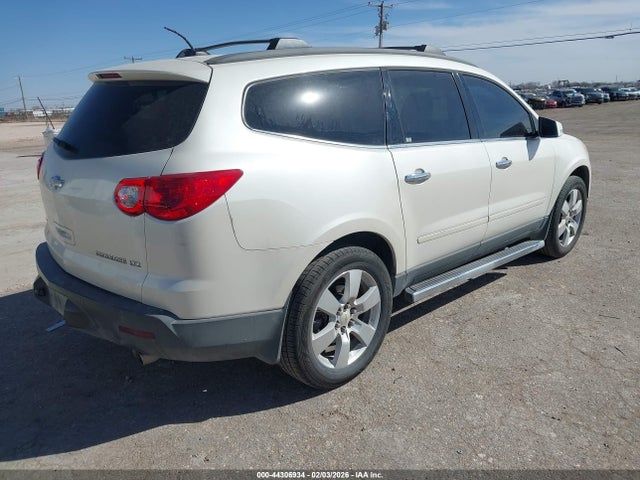 2012 CHEVROLET TRAVERSE 1GNKVLED6CJ231353 Photo 3