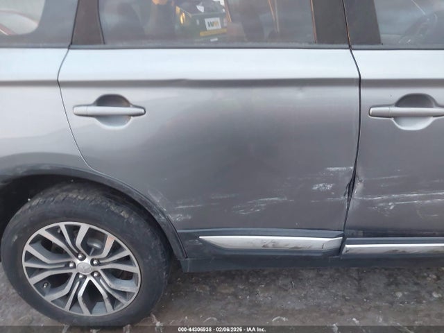 2016 MITSUBISHI OUTLANDER JA4AZ3A36GZ032391 Photo 5