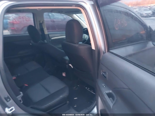 2016 MITSUBISHI OUTLANDER JA4AZ3A36GZ032391 Photo 7