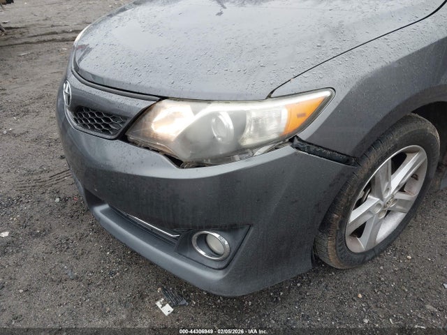 44306949 :رقم المزاد ، 4T1BF1FK8DU234063 vin ، 2013 Toyota Camry Se مزاد بيع