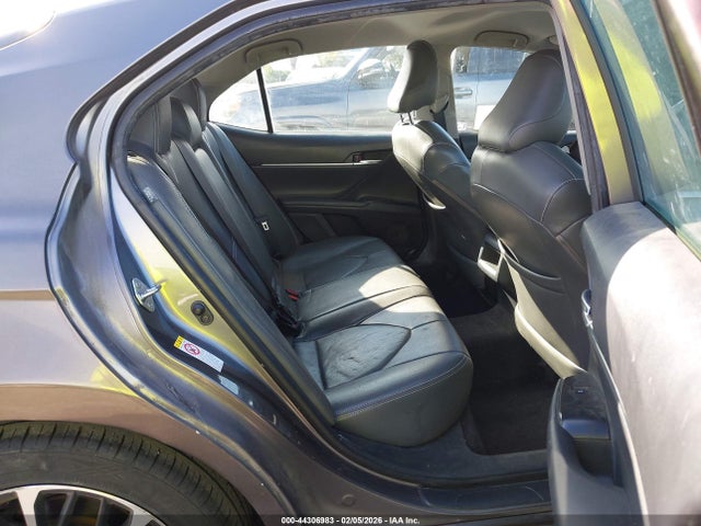 4T1B11HK4JU086257 Toyota CAMRY SE