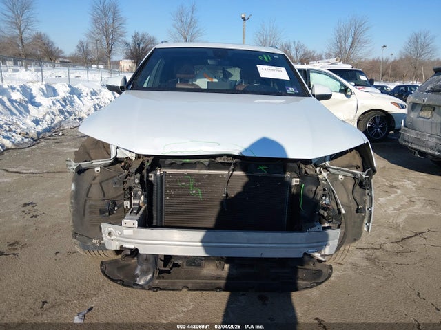 2019 AUDI Q7 WA1LHAF72KD018571 Photo 5