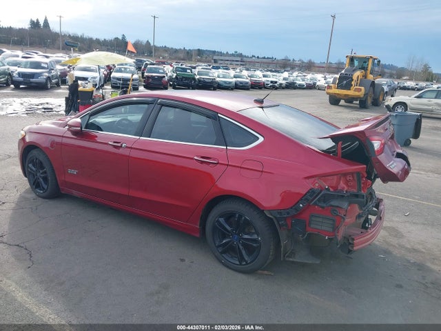 Ford Fusion Energi Titanium 2016 3FA6P0SU6GR329789 Image 3