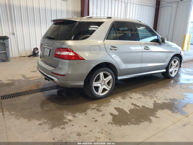 Aukcja sprzedaży 2015 Mercedes-benz Ml 400 4matic, vin: 4JGDA5GB7FA483133, numer aukcji: 44307034