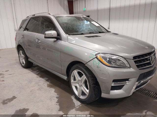 Aukcja sprzedaży 2015 Mercedes-benz Ml 400 4matic, vin: 4JGDA5GB7FA483133, numer aukcji: 44307034