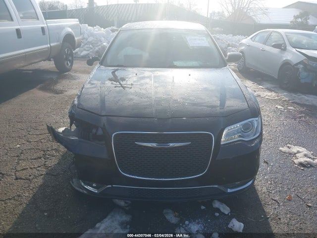 Aukcja sprzedaży 2018 Chrysler 300 Touring L, vin: 2C3CCAAG9JH203847, numer aukcji: 44307046