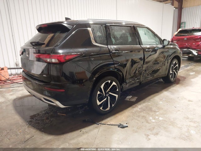 2022 MITSUBISHI OUTLANDER JA4J3VA84NZ088061 Photo 3