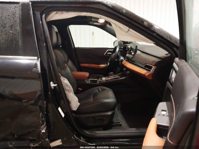 2022 MITSUBISHI OUTLANDER JA4J3VA84NZ088061 Photo 4