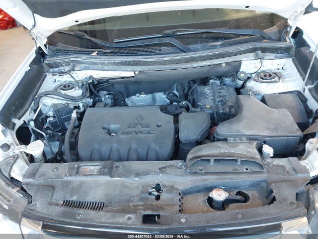 2017 MITSUBISHI OUTLANDER JA4AZ3A36HZ016175 Photo 9