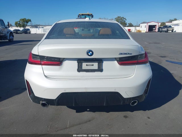 Продаж на аукціоні авто 2023 Bmw 3 Series 330e, vin: 3MW39FF09P8D10545, номер лоту: 44307068