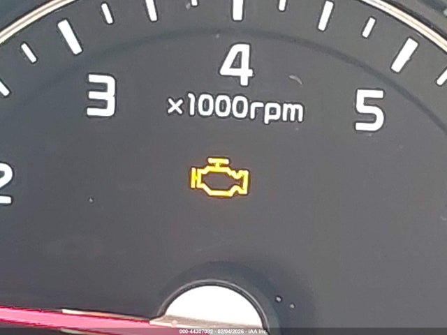 5XYPGDA56GG060879 KIA Sorento 3.3l Lx