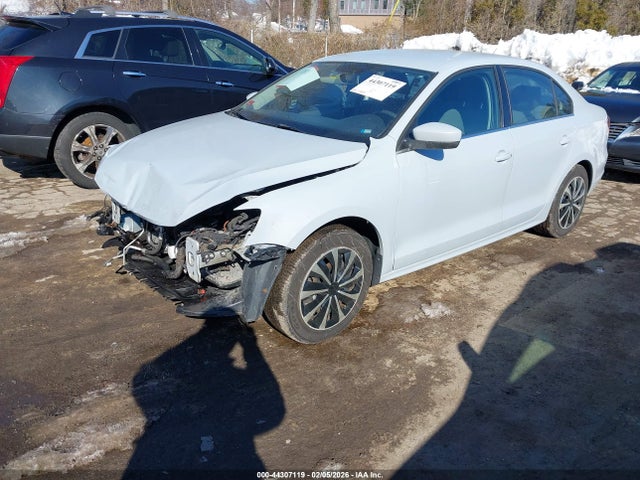 44307119 :رقم المزاد ، 3VW2B7AJ3HM388320 vin ، 2017 Volkswagen Jetta 1.4t S مزاد بيع
