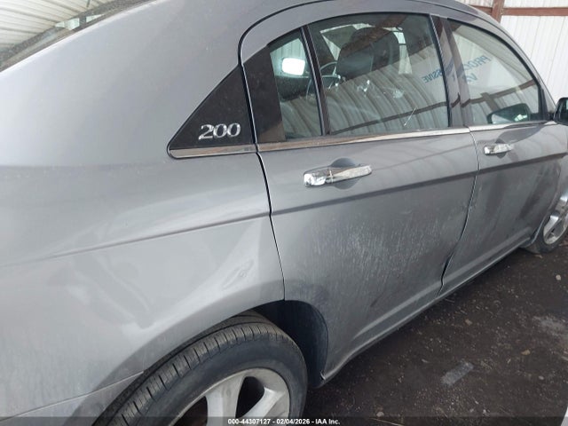 44307127 :رقم المزاد ، 1C3CCBCG1DN521010 vin ، 2013 Chrysler 200 Limited مزاد بيع