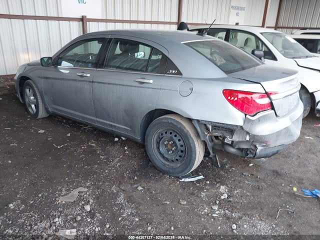 44307127 :رقم المزاد ، 1C3CCBCG1DN521010 vin ، 2013 Chrysler 200 Limited مزاد بيع