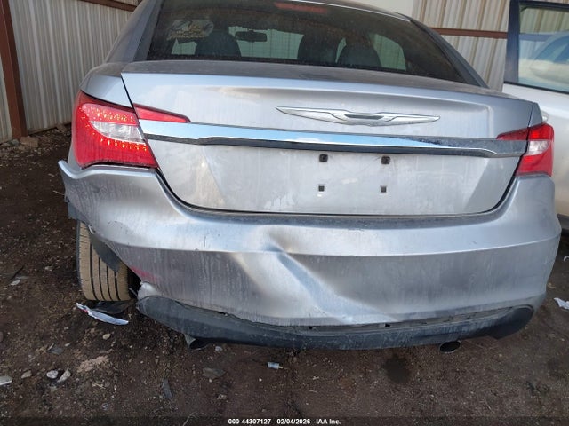 44307127 :رقم المزاد ، 1C3CCBCG1DN521010 vin ، 2013 Chrysler 200 Limited مزاد بيع