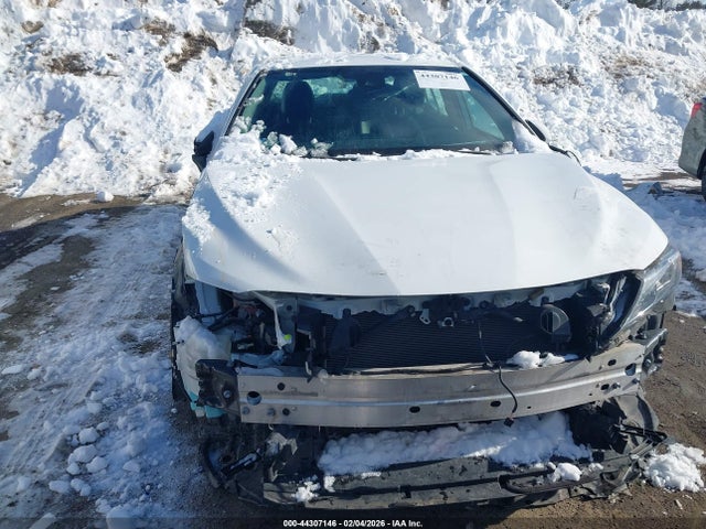 4T1G11AK2MU467304 Toyota CAMRY SE