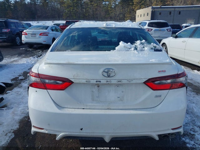 4T1G11AK2MU467304 Toyota CAMRY SE