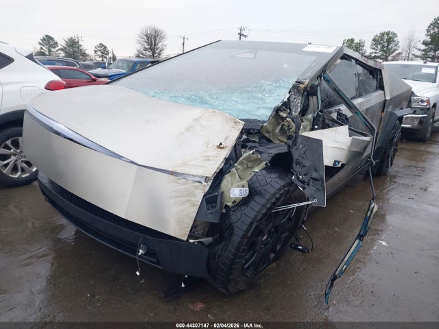 2024 TESLA CYBERTRUCK 7G2CEHED4RA020947 Photo 1