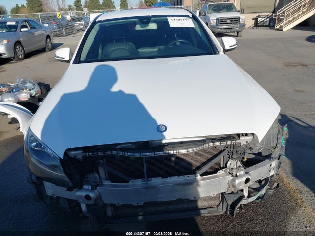 Продажа на аукционе авто 2016 Mercedes-benz C 300, vin: 55SWF4JB7GU102907, номер лота: 44307157