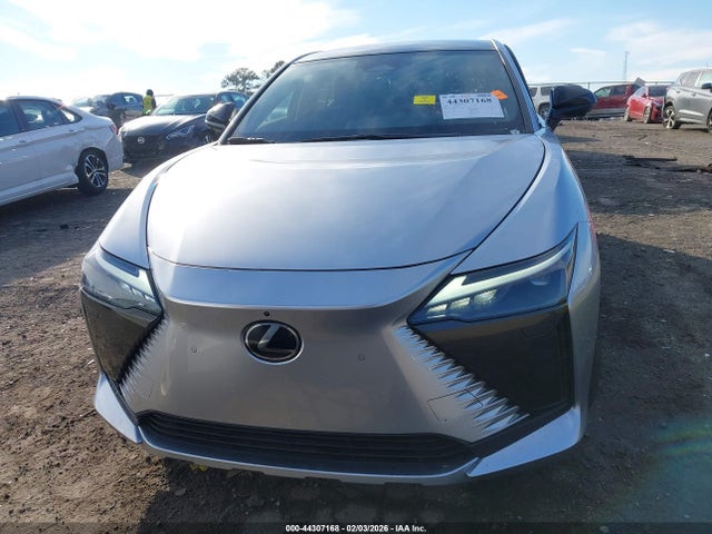 Продажа на аукционе авто 2023 Lexus Rz 450e Luxury, vin: JTJAAAAB4PA006134, номер лота: 44307168