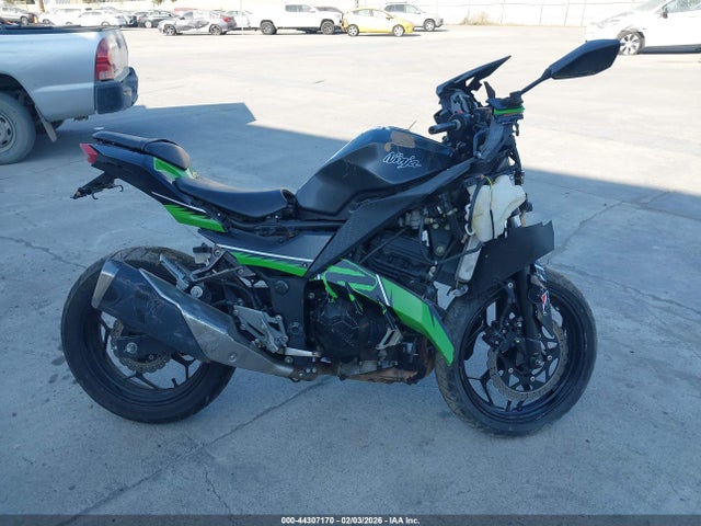 Kawasaki Ex300 A 2016 JKAEX8A1XGDA27763 Image 11