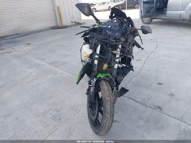 Kawasaki Ex300 A 2016 JKAEX8A1XGDA27763 Image 5