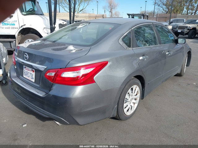 44307180 :رقم المزاد ، 1N4AL3AP7HC152169 vin ، 2017 Nissan Altima 2.5 S مزاد بيع