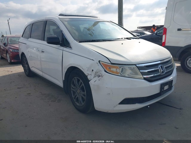 2011 HONDA ODYSSEY 5FNRL5H68BB065655