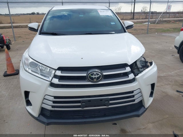 5TDZZRFH9KS352539 Toyota Highlander Le