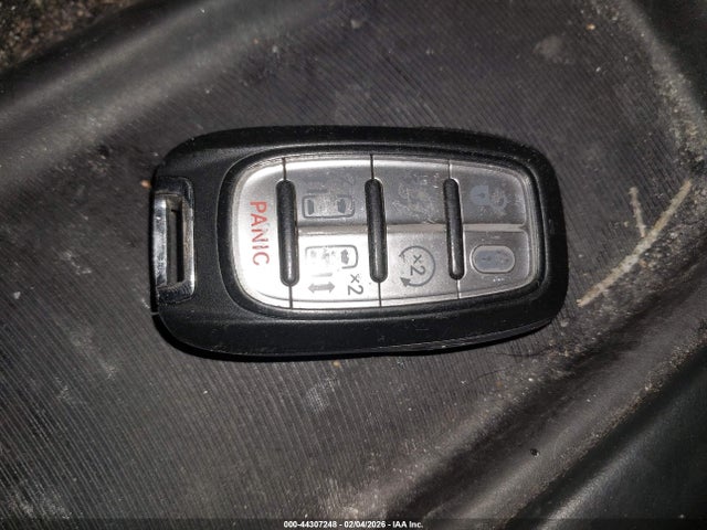 Продажа на аукционе авто 2020 Chrysler Voyager Lxi, vin: 2C4RC1DG3LR157110, номер лота: 44307248