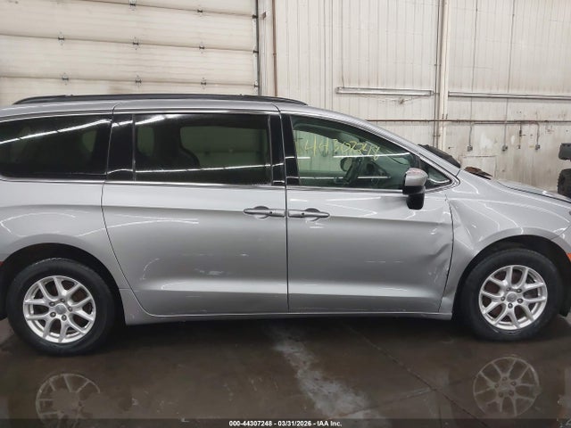 Продажа на аукционе авто 2020 Chrysler Voyager Lxi, vin: 2C4RC1DG3LR157110, номер лота: 44307248