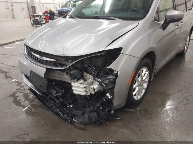 Продажа на аукционе авто 2020 Chrysler Voyager Lxi, vin: 2C4RC1DG3LR157110, номер лота: 44307248