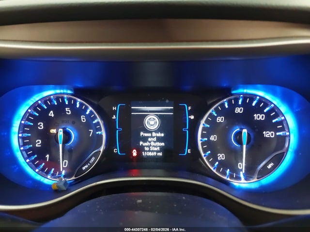 Продажа на аукционе авто 2020 Chrysler Voyager Lxi, vin: 2C4RC1DG3LR157110, номер лота: 44307248